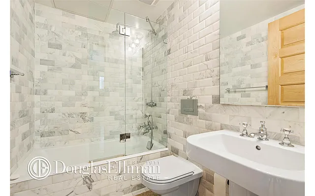 Rented by Douglas Elliman | media 82