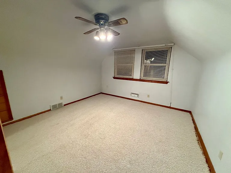 1316 Prospect Ave — Photo 20