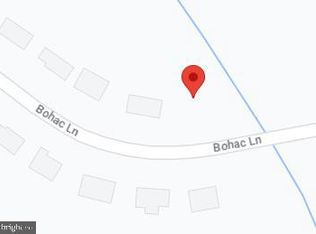 1207 Bohac Ln, Accokeek, MD 20607