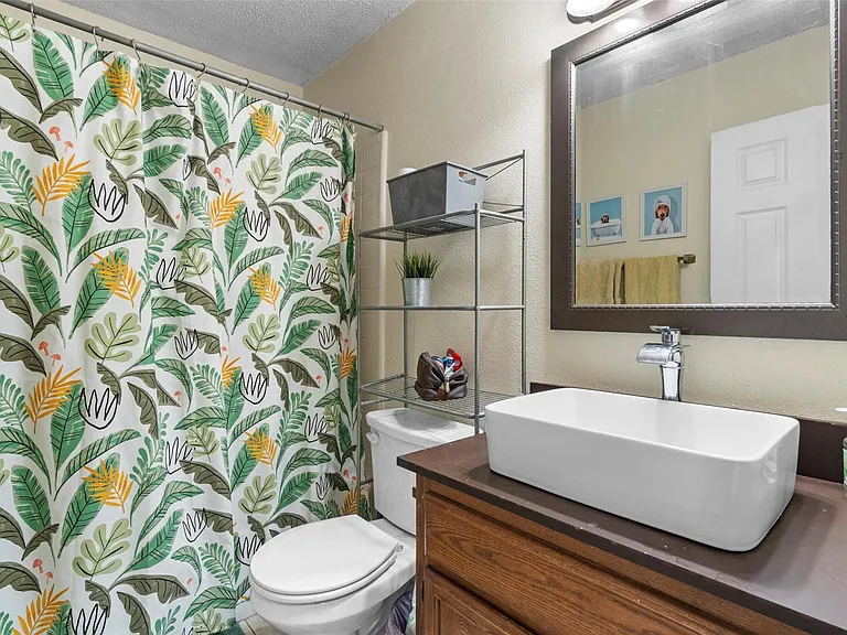 6492 Hart Ln — Photo 13