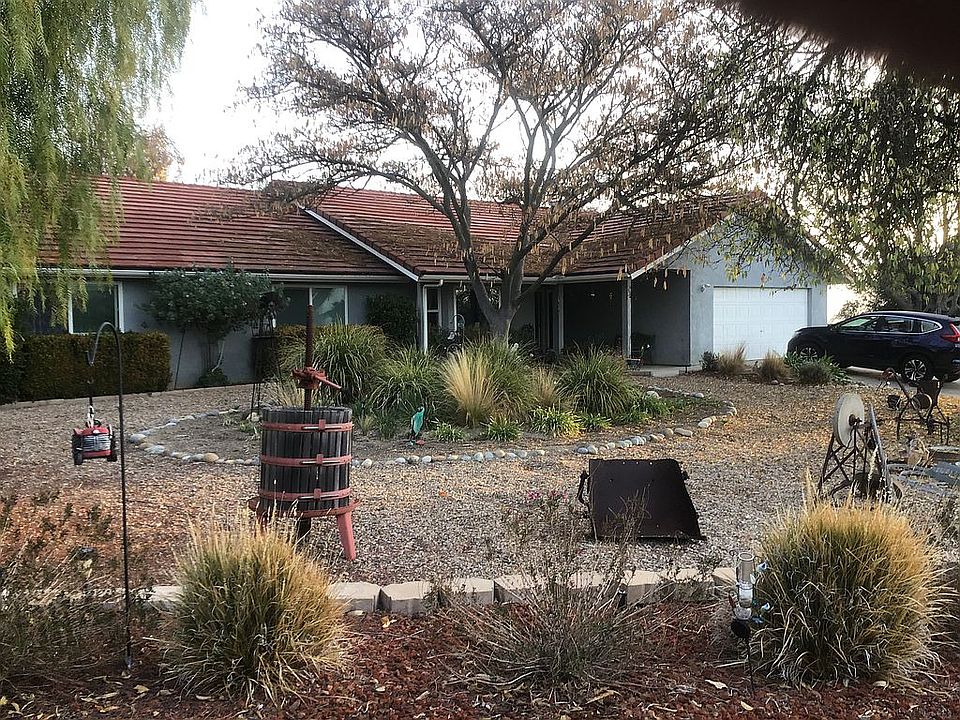 1st image of 530 Nacimiento Lake Dr