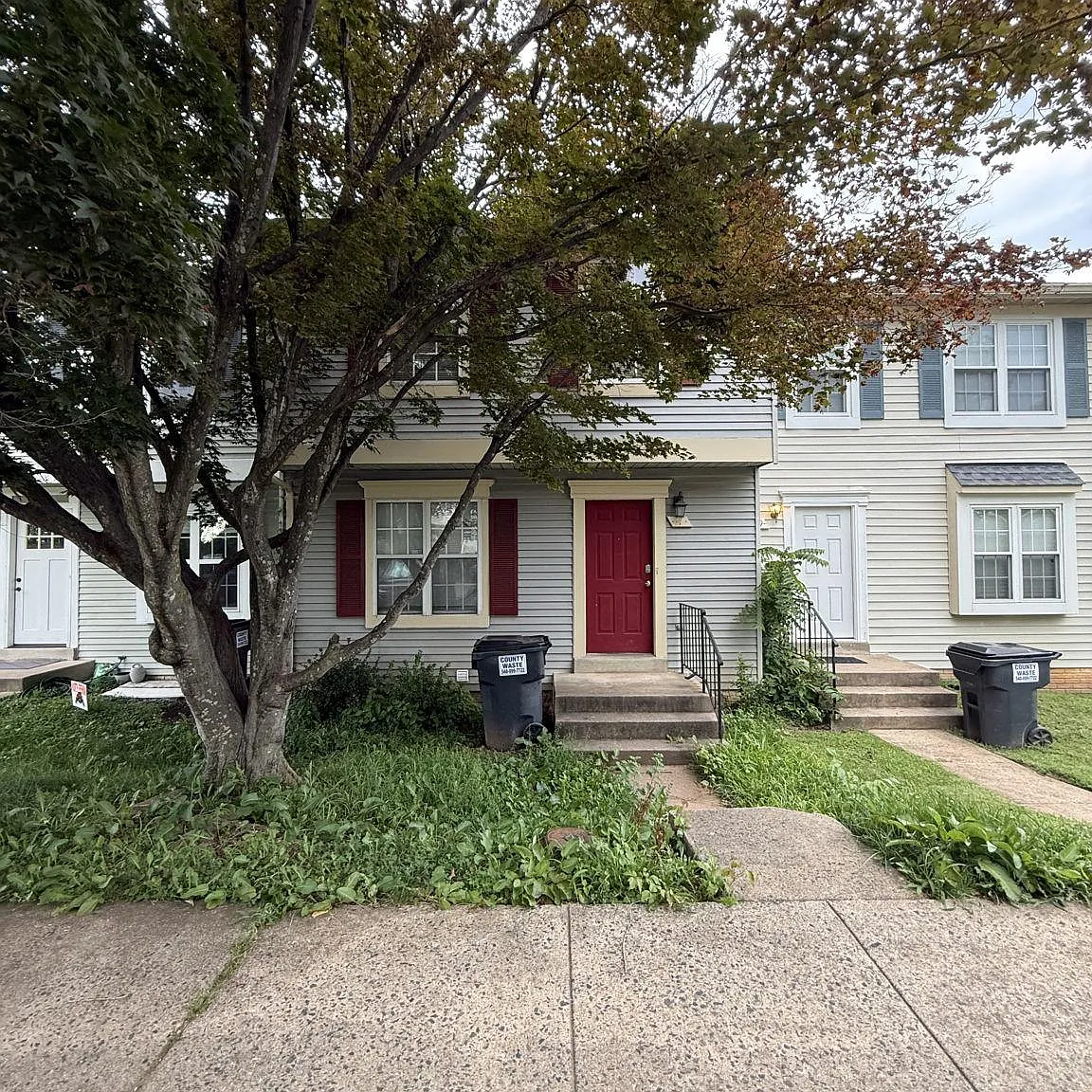 3 bed, 3.5 bath, 1760 sqft, $2,400 — Photo 2