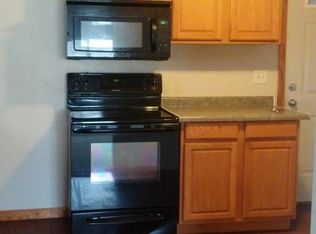 828 1/2 Appleton St, Menasha, WI 54952