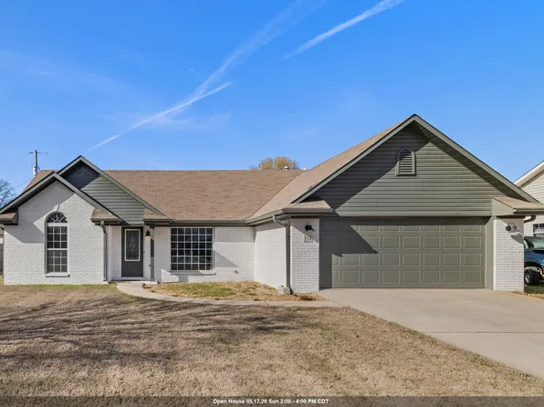 314 Lincoln Ave, Muscle Shoals, AL 35661