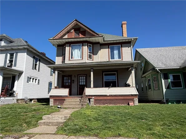 436 Locust St, Coshocton, OH 43812