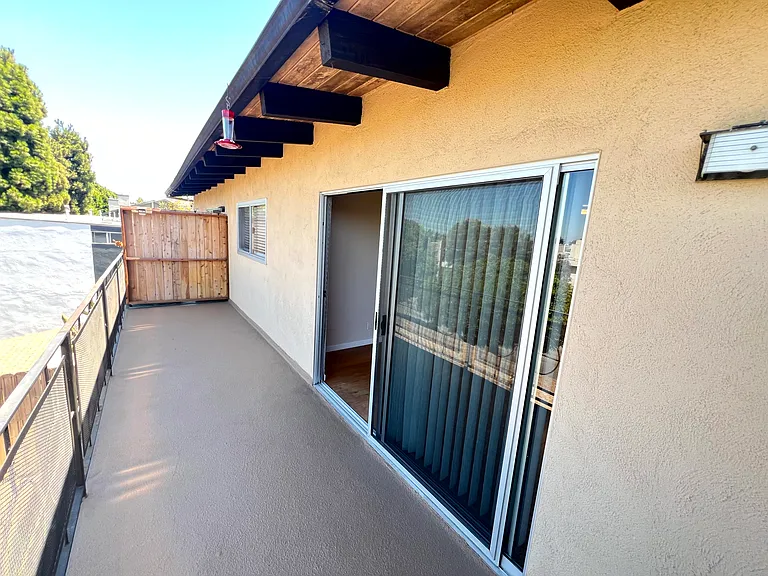 2637 Centinela Ave — Photo 16