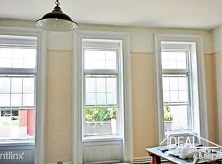 311 Smith St, Brooklyn, NY 11231