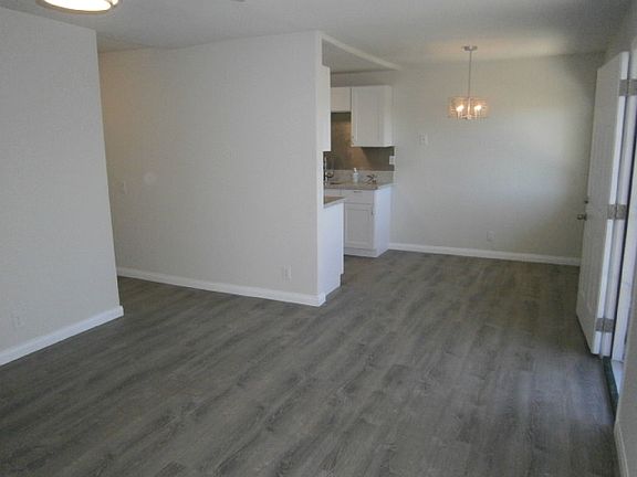 4th image of 5252 Landis St #6