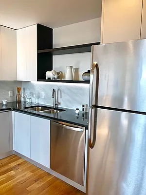 Rented by Dwelling NYC | media 2