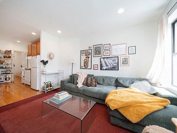 2nd image of 423 E 81st St APT 5FW