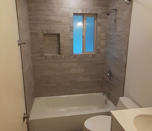 3rd image of 1767 Torrance St #314