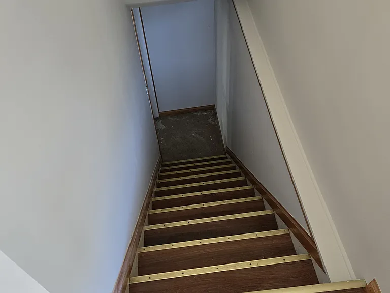 20204 Blackburn St — Photo 6