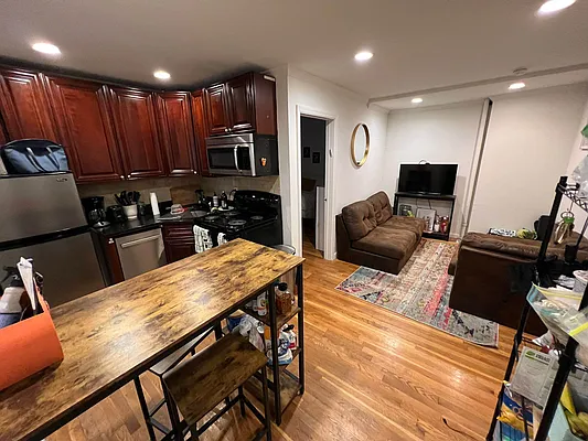 Rented by Best Apartments North Inc | media 2