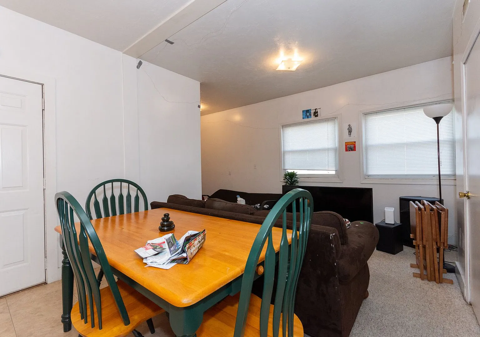 Huge, sunny 3 bed near BU and the Green Line! — Photo 4