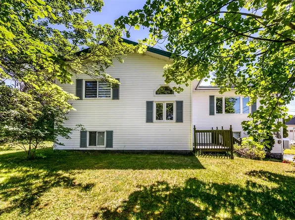 38 Uplands Road, Conception Bay South, NL A1W4T8