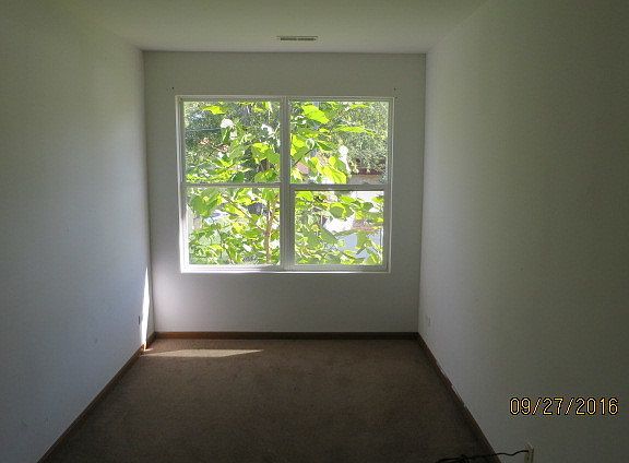 5th image of 21923 Jeffrey Ave