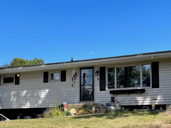 5 W 4th Avenue, Johnstown, NY 12095