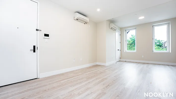 Rented by Nooklyn NYC LLC | media 9