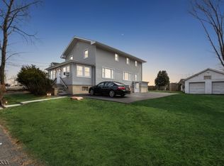14 Walton Way #3, Hopatcong, NJ 07843