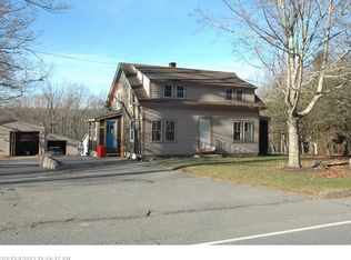 122 Mountain St, Camden, ME 04843