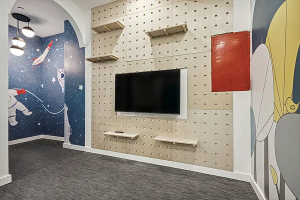 Rented by Heller Organization | media 20