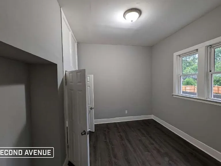 8512 S Aberdeen St — Photo 14