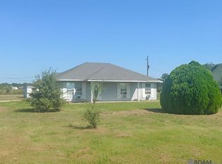 8224 Section Rd, Port Allen, LA 70767