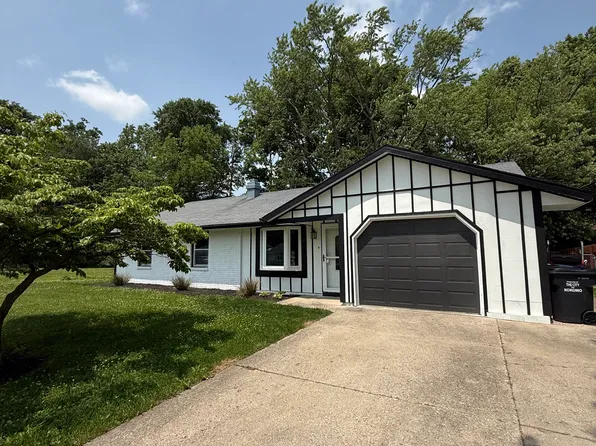 302 Redwood Dr, Kokomo, IN 46902