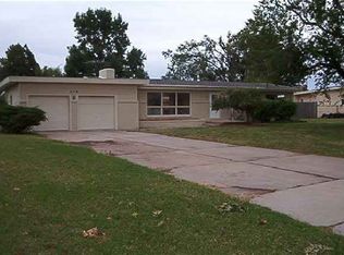 570 S Turquoise St, Wichita, KS 67209