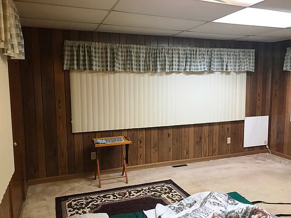 Downstairs Bedroom Pic One