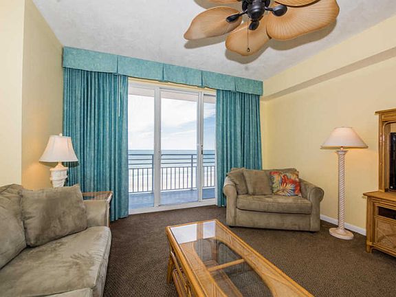 4th image of 300 N Atlantic Ave #702