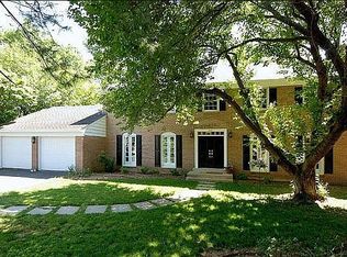 945 Kimberwicke Rd, Mc Lean, VA 22102