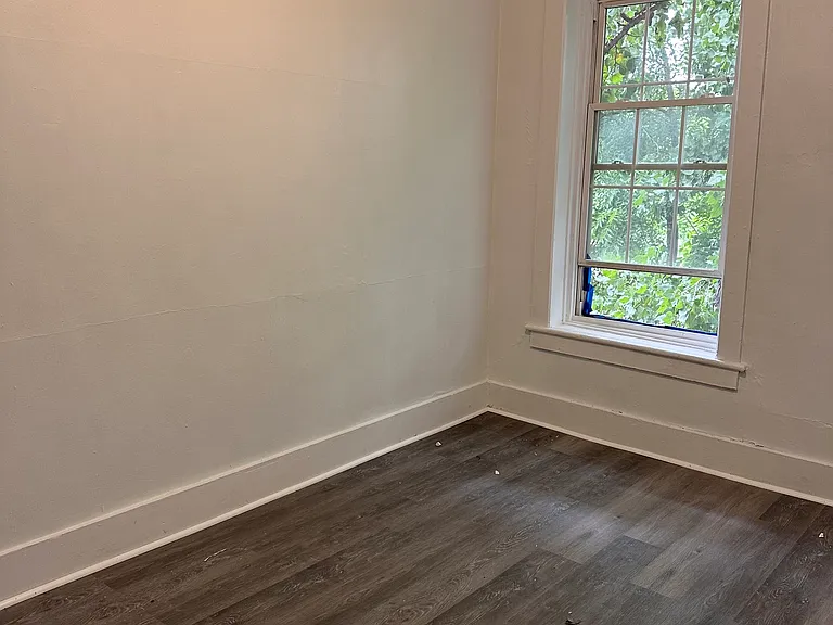 50 Gates Ave #3B — Photo 8
