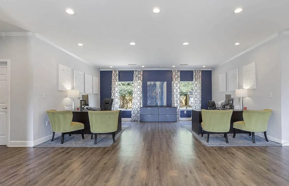 The Onyx Hoover Apartments — Photo 4