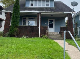 914 Franklin St SE, Grand Rapids, MI
