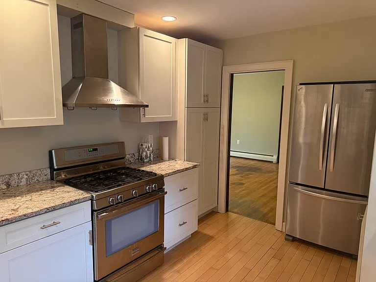85 Underclyffe Rd — Photo 8
