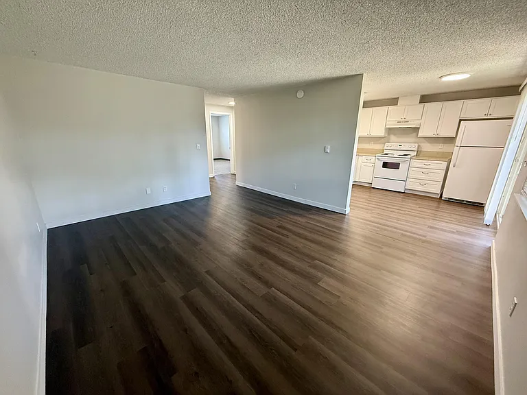 Sandman Apartments — Photo 35