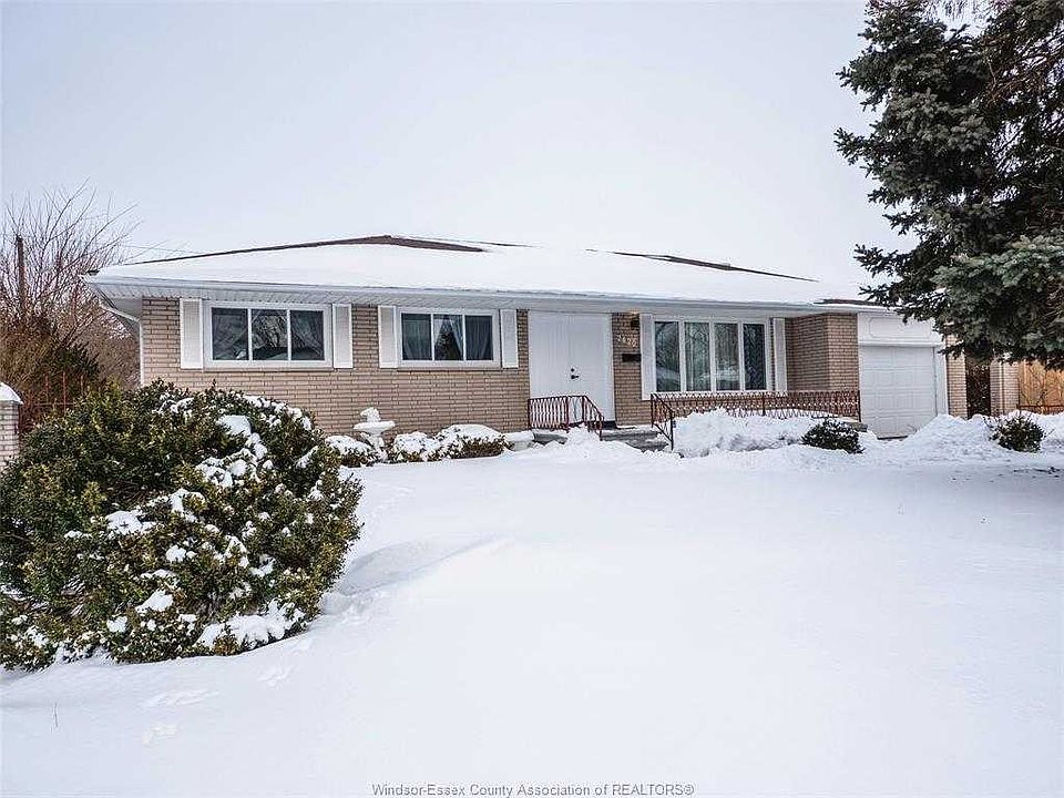 1st image of 2420 McKay Ave