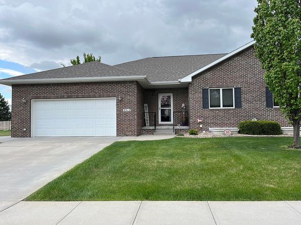 3312 27th Ave, Kearney, NE 68845