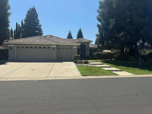 7105 Emerald St, Chowchilla, CA 93610
