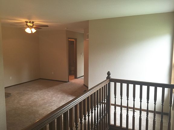 4th image of 3004 NW Mill Pl