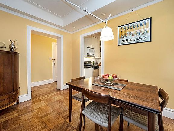 3rd image of 685 W End Ave #6C