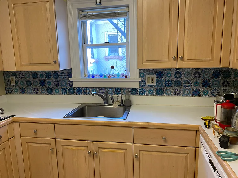 12 Academy St #4C — Photo 8