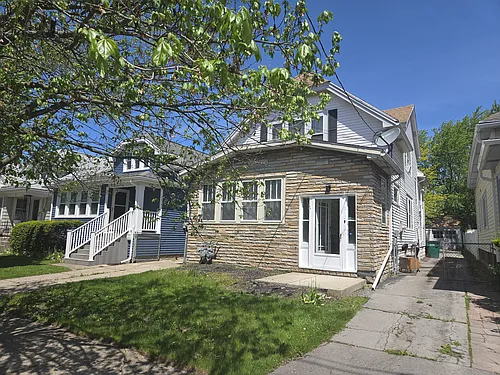 516 Winspear Ave #1 Photo 1