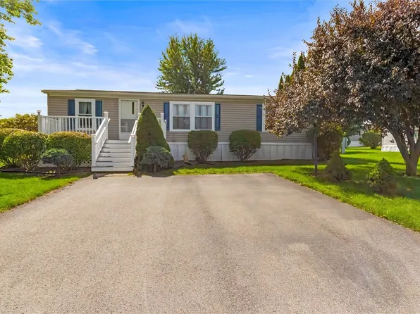 111 Montana Ln, Clifton Springs, NY 14432