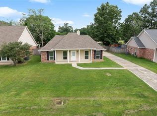 7343 Mosspoint Ln, Denham Springs, LA 70706