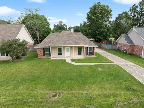 7343 Mosspoint Ln, Denham Springs, LA 70706