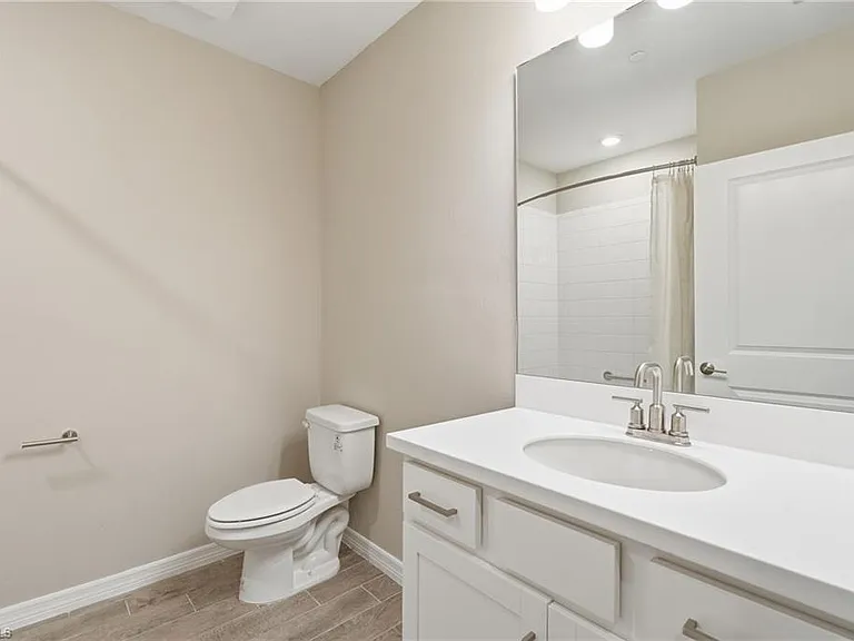 11841 Venetian Lagoon Dr — Photo 29