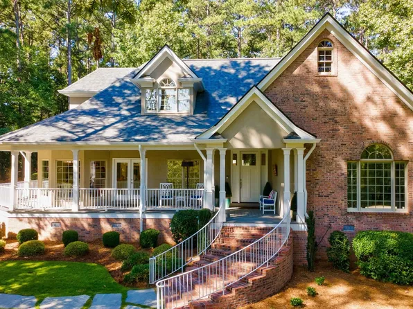 1101 Club Cove Dr, Greensboro, GA 30642