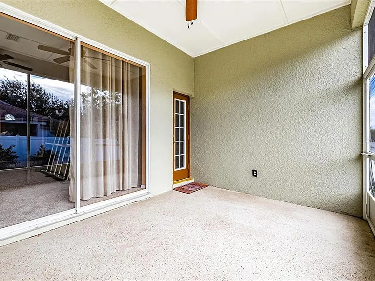 405 Fern Gulley Dr — Photo 13